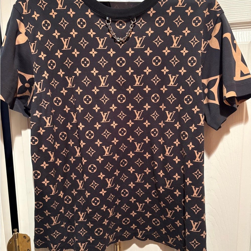 Louis Vuitton Black and Tan Monogram Top